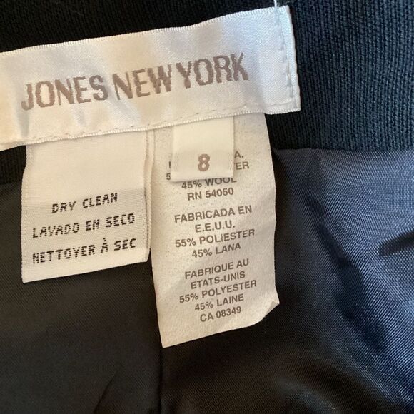 NWOT. Jones New York Black A-Line Shirt in Size 8. - Picture 5 of 8